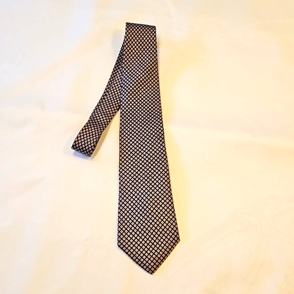 Grahm & Lockwood silk neck tie